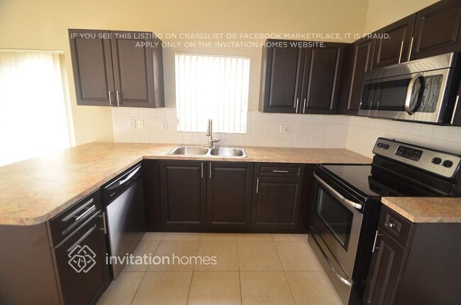 Building Photo - 15440 SW 150th St