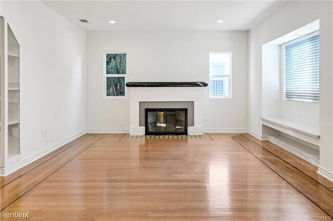 Building Photo - 4 br, 3 bath House - 156 S Edinburgh Ave