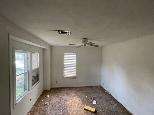 Foto del edificio - RENT 2 OWN 995 sqft - Midwest City Schools 3/1 - Move In Ready
