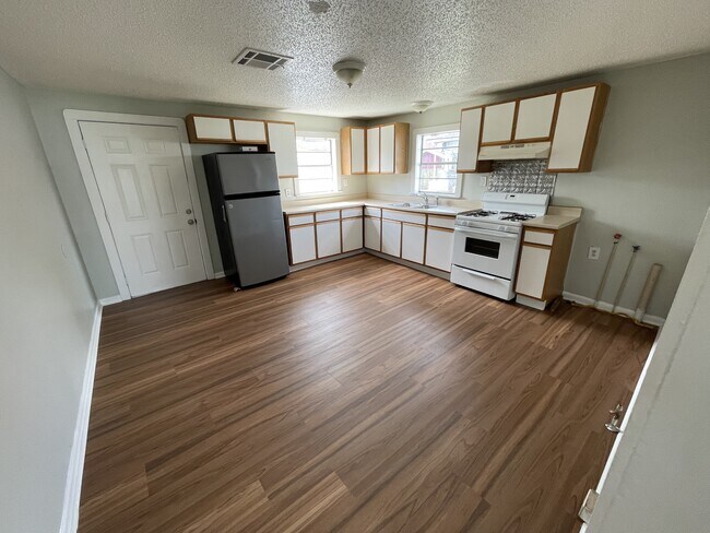 Foto del edificio - 2107 Montesquieu St