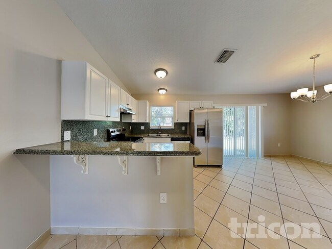 Building Photo - 505 22nd Terrace E