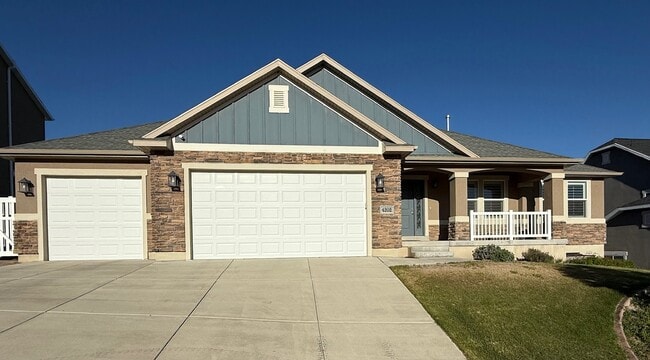 Building Photo - 4202 N 400 W