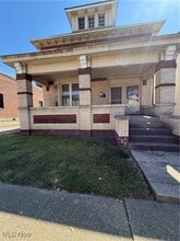 Building Photo - 732 Market St