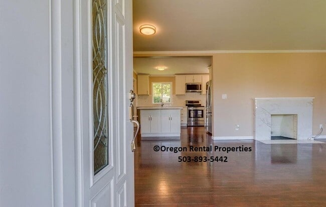 Building Photo - 2052 SE 181st Ave