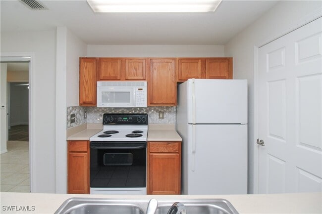 Building Photo - 14905 Pleasant Bay Ln