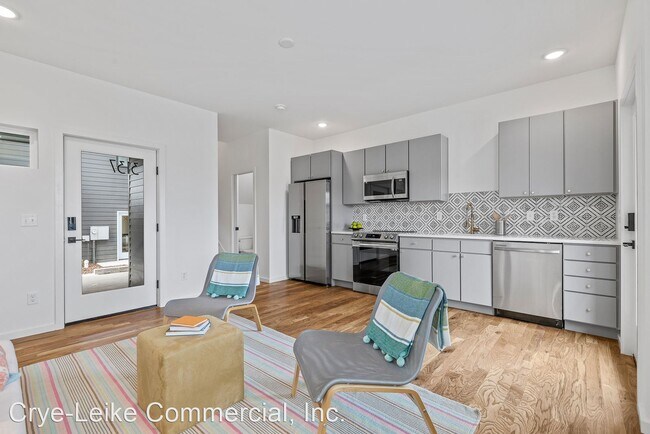 Building Photo - 2 br, 2.5 bath House - 3137 Riverwalk Way