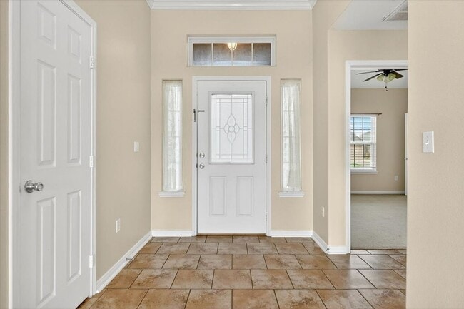 Building Photo - 6018 Tapestry Dr