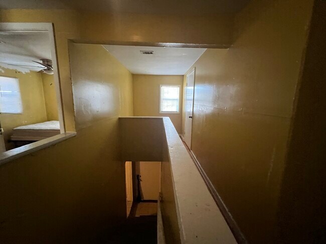Foto del edificio - 211 Jakes & Patterson St