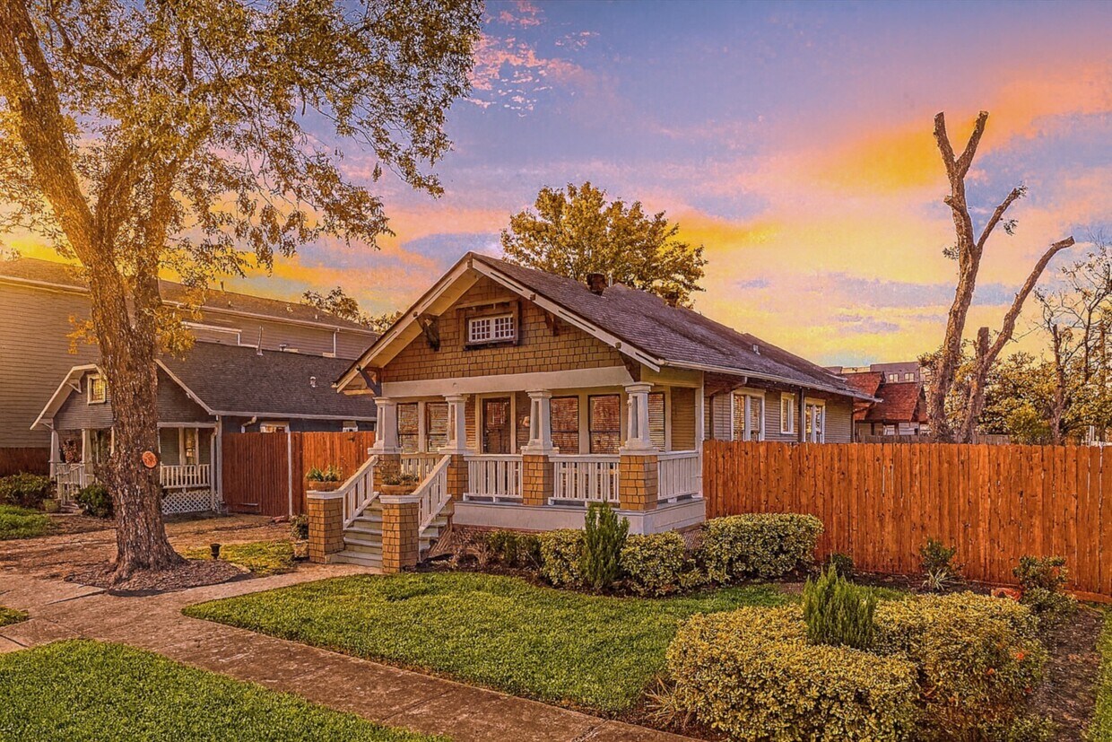 Foto principal - 601 W 18th St