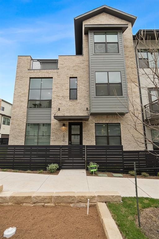 Building Photo - 4410 Grotto Dr