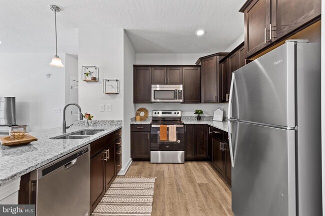 Foto del edificio - 1 Holly Oak Cir