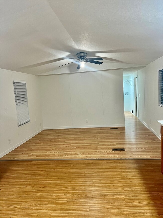 Foto del edificio - 20805 S Navasota Dr