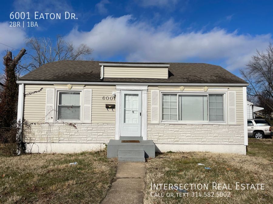 Primary Photo - Adorable 2 Bed/1Bath Home w/Modern and Vin...