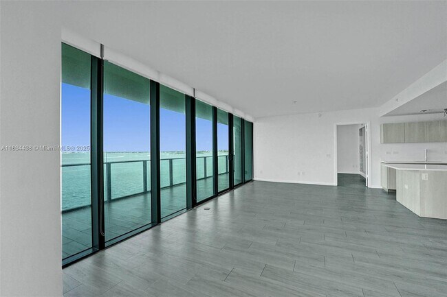 Foto del edificio - 3131 NE 7th Ave