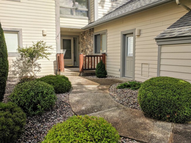 Building Photo - 248 Juniper Bend Dr