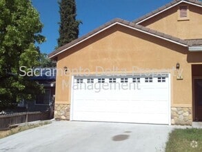 Building Photo - 46-46 Butterwick Ct