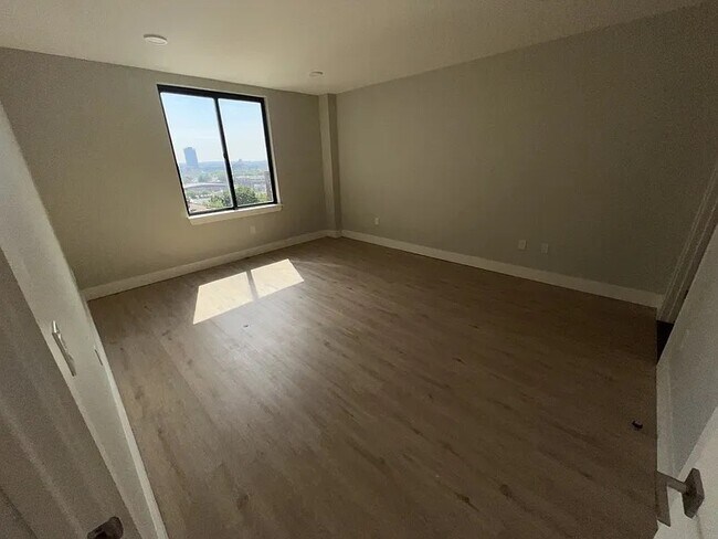 Foto del edificio - 144 Summit Ave