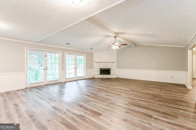 Foto del edificio - 540 Ansley Dr