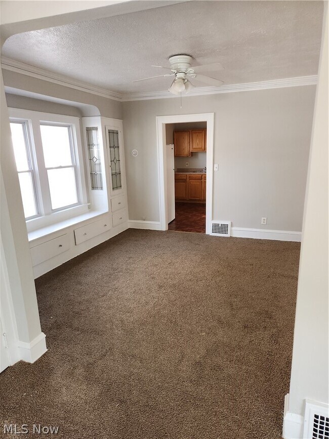 Foto del edificio - 1483 Genesee Rd