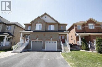 Building Photo - 18 Silvervalley Dr
