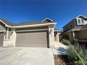Building Photo - 725 Milestone Pk