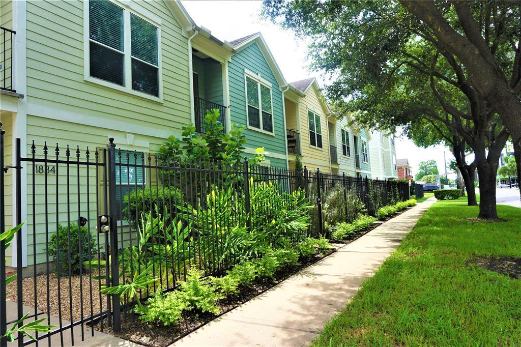 Foto principal - 1842 Wheeler Ave