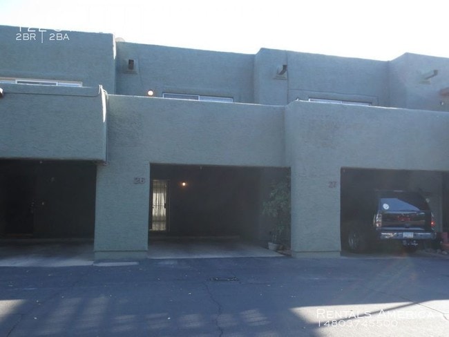 Building Photo - 122 S Hardy Dr