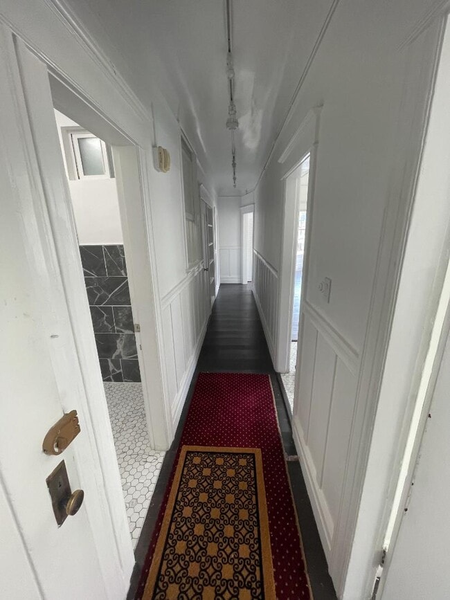 Building Photo - 210 Page St