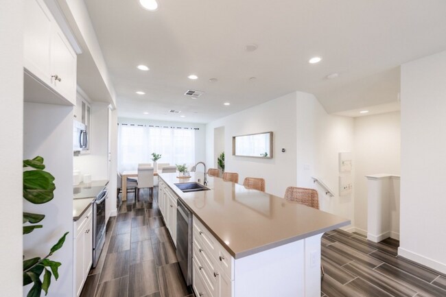 Foto del edificio - 3br / 2.5ba Scotts Valley Gem