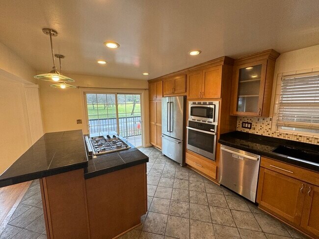 Foto del edificio - 3815 43rd Ave S