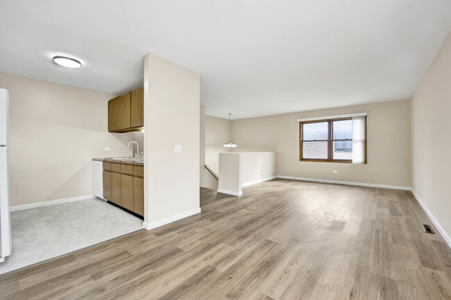 Foto del edificio - 213 W Winchester Rd