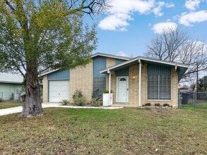 Building Photo - 9018 Chaminade Dr