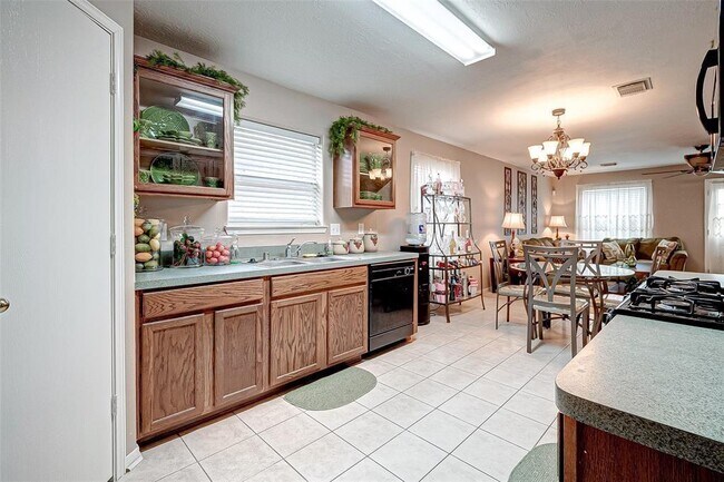 Building Photo - 8718 Arapahoe Pass Ln