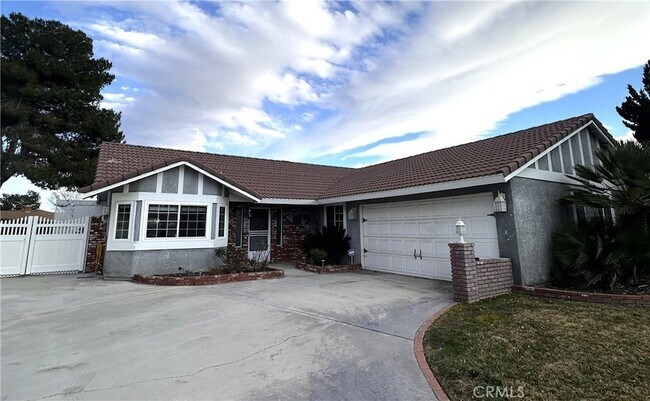 Foto del edificio - 13005 Greensboro Rd