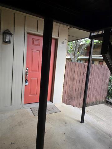 Building Photo - 4211 Newton Ave