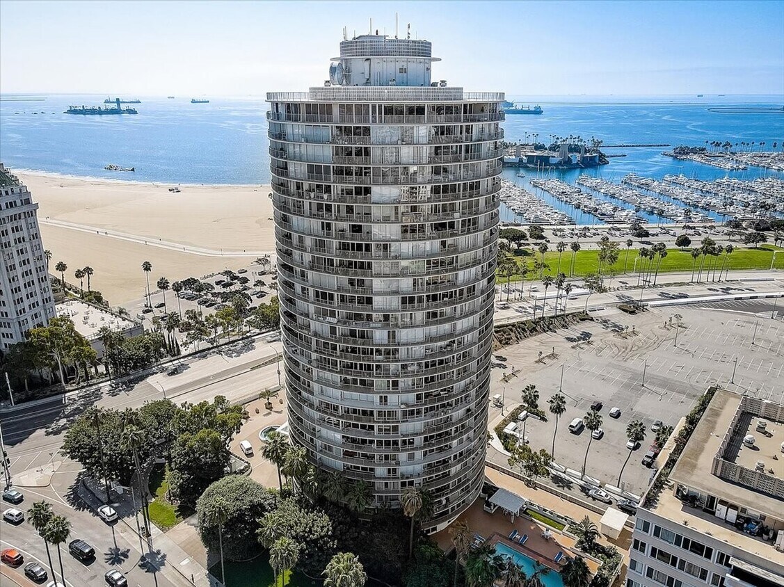 Foto principal - 700 E Ocean Blvd