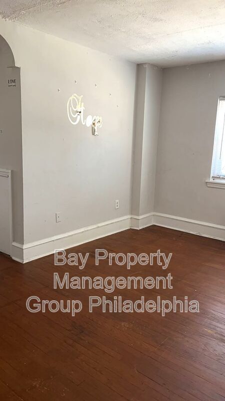 Building Photo - 300 MacDade Blvd
