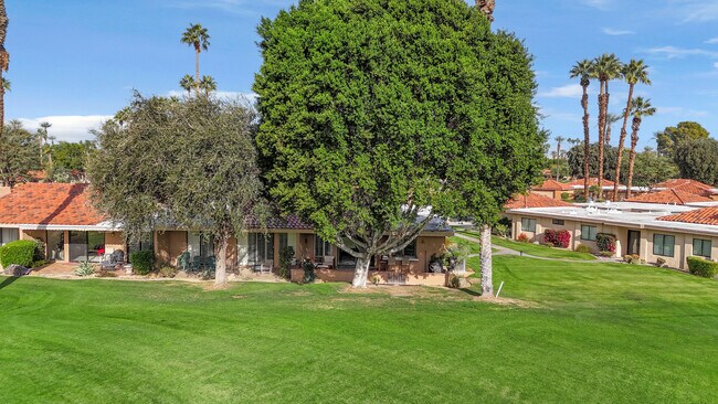 Foto del edificio - 17 Lugo Dr