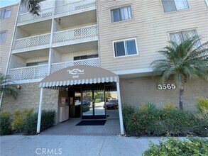 Building Photo - 3565 Linden Ave