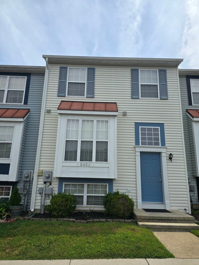 Building Photo - 5621 Queen Anne Ct