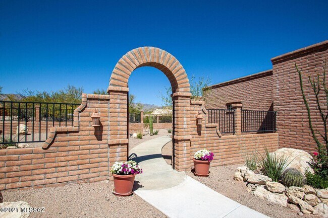 Building Photo - 3060 N Soldier Trail