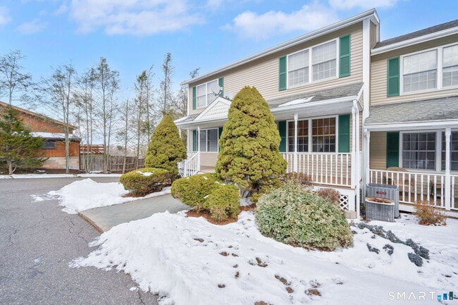 Foto del edificio - 39 Coram Rd