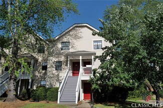 Building Photo - 290 Appleby Dr