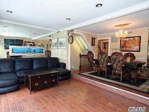 Foto del edificio - 74 Woodlake Dr W