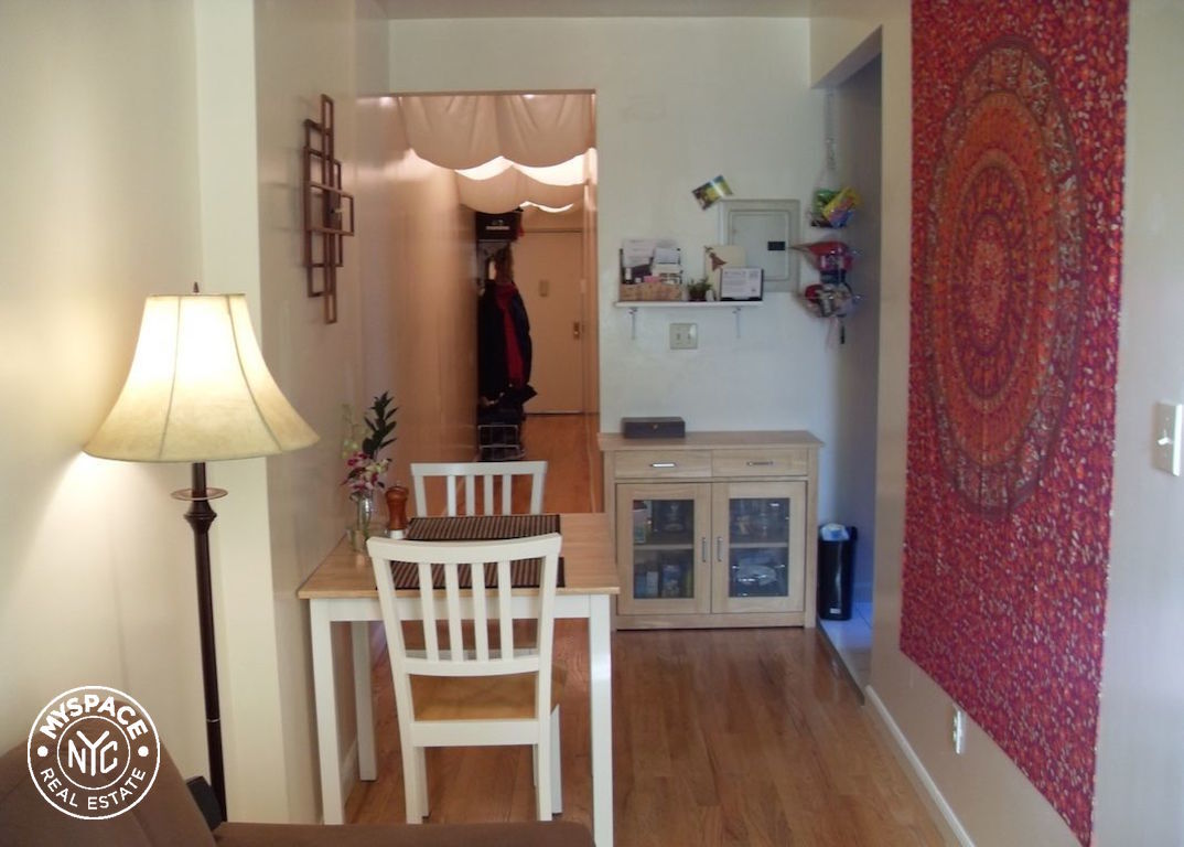 Foto del edificio - 446 E 78th St