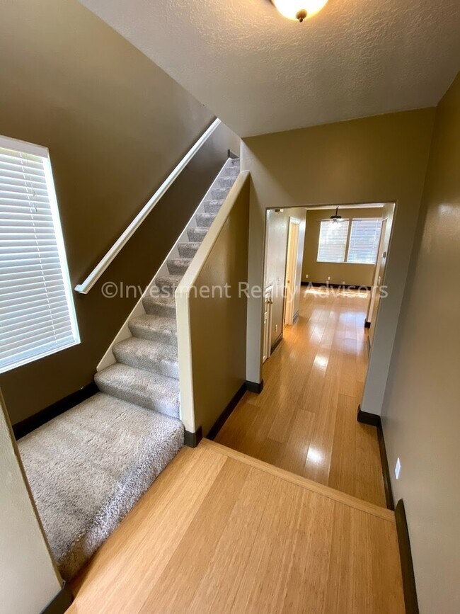 Foto del edificio - 194 Daisyfield Dr