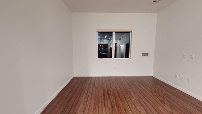 Interior Photo - Verve