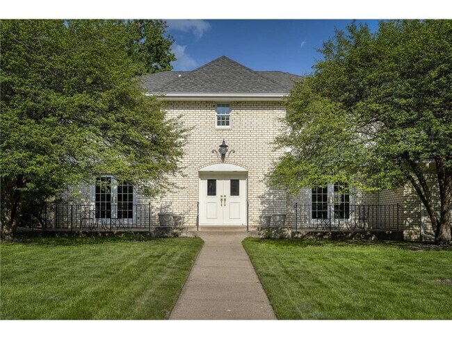 Foto del edificio - 5721 Londonderry Rd