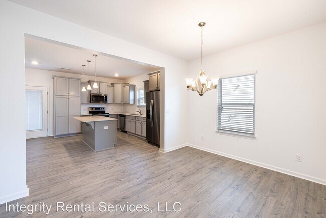 Building Photo - 4 br, 2.5 bath House - 3030 Apple Creek Court