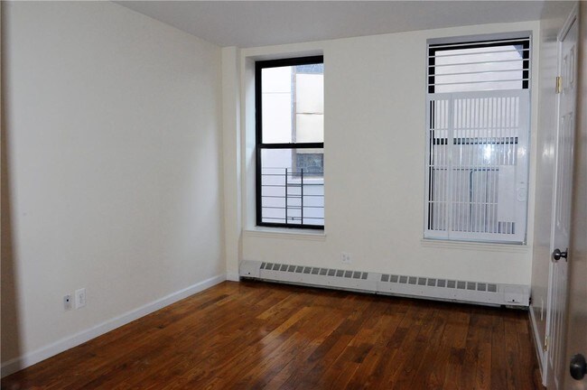 Building Photo - 152 W 124th St